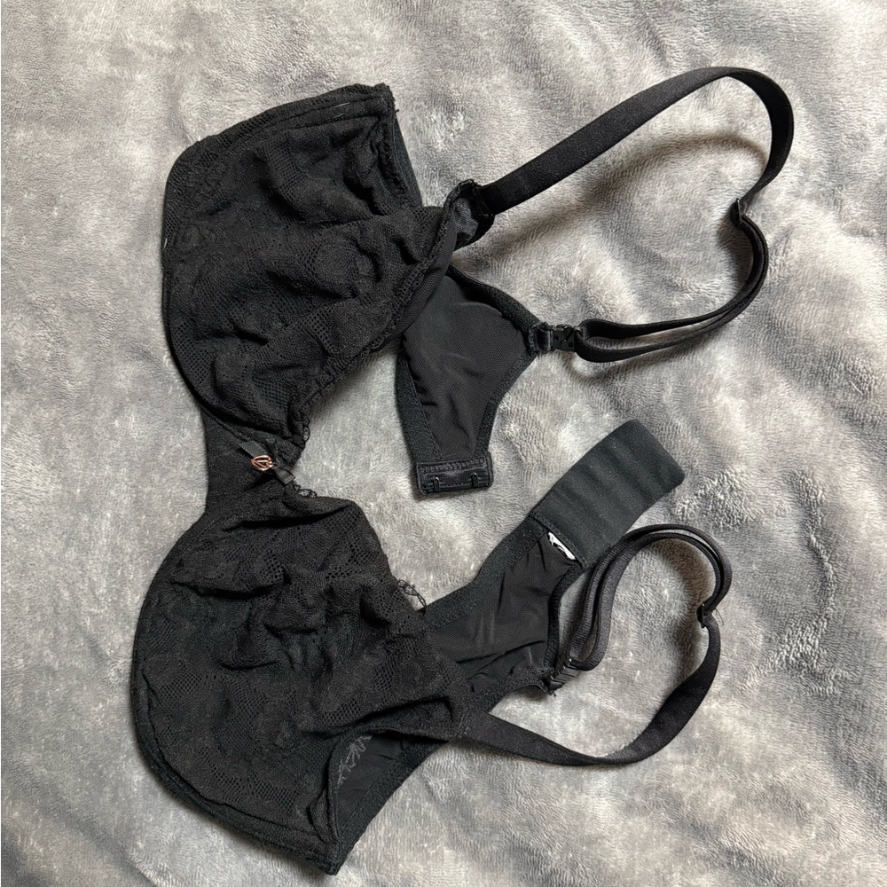 Victoria's Secret Black Lace Underwire Bra